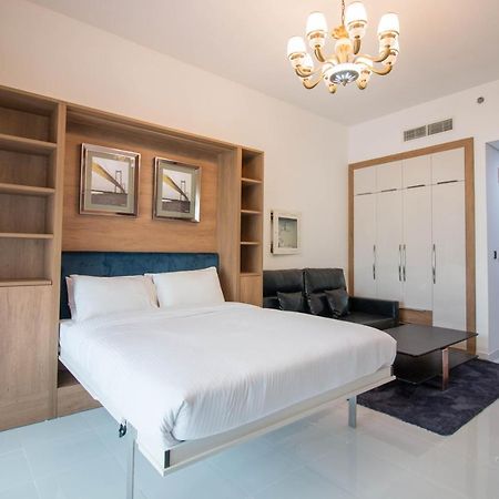 Furnished Studio, Close To All Amenties! - Resortz 11 Dubai Dış mekan fotoğraf